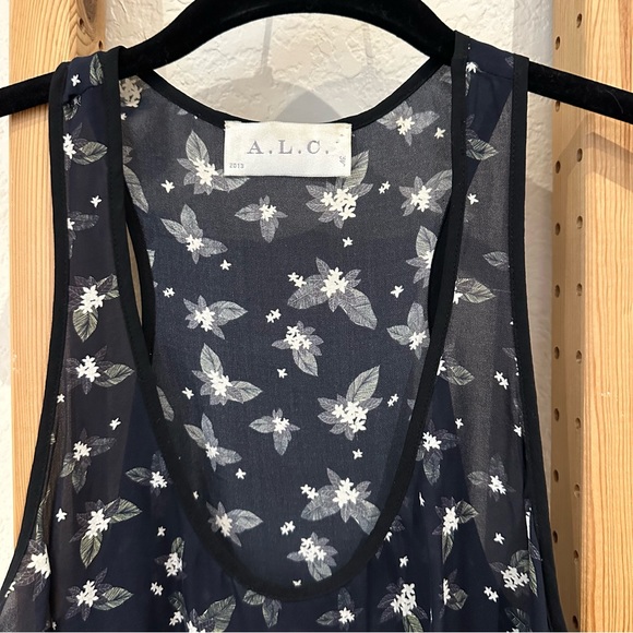 A.L.C. | sample tank - Picture 2 of 6